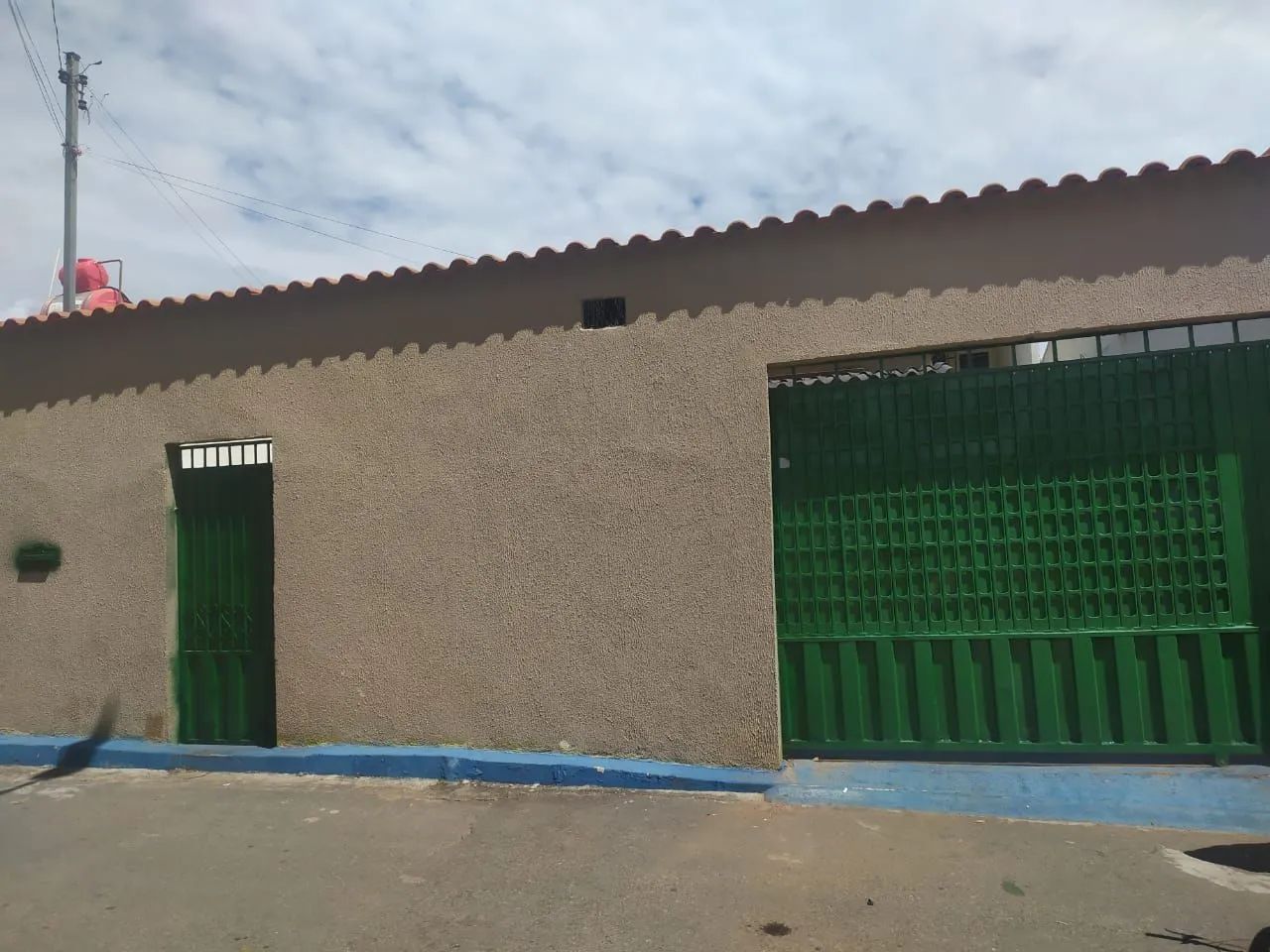 VENDO CASA (SOBRADO)