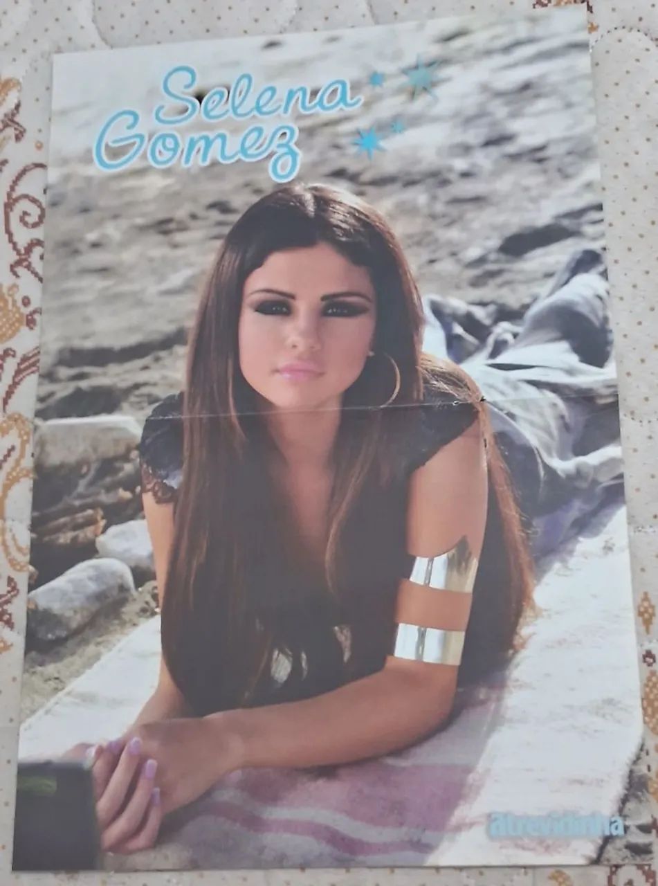 Selena Gomez Pôsters - Foto 4
