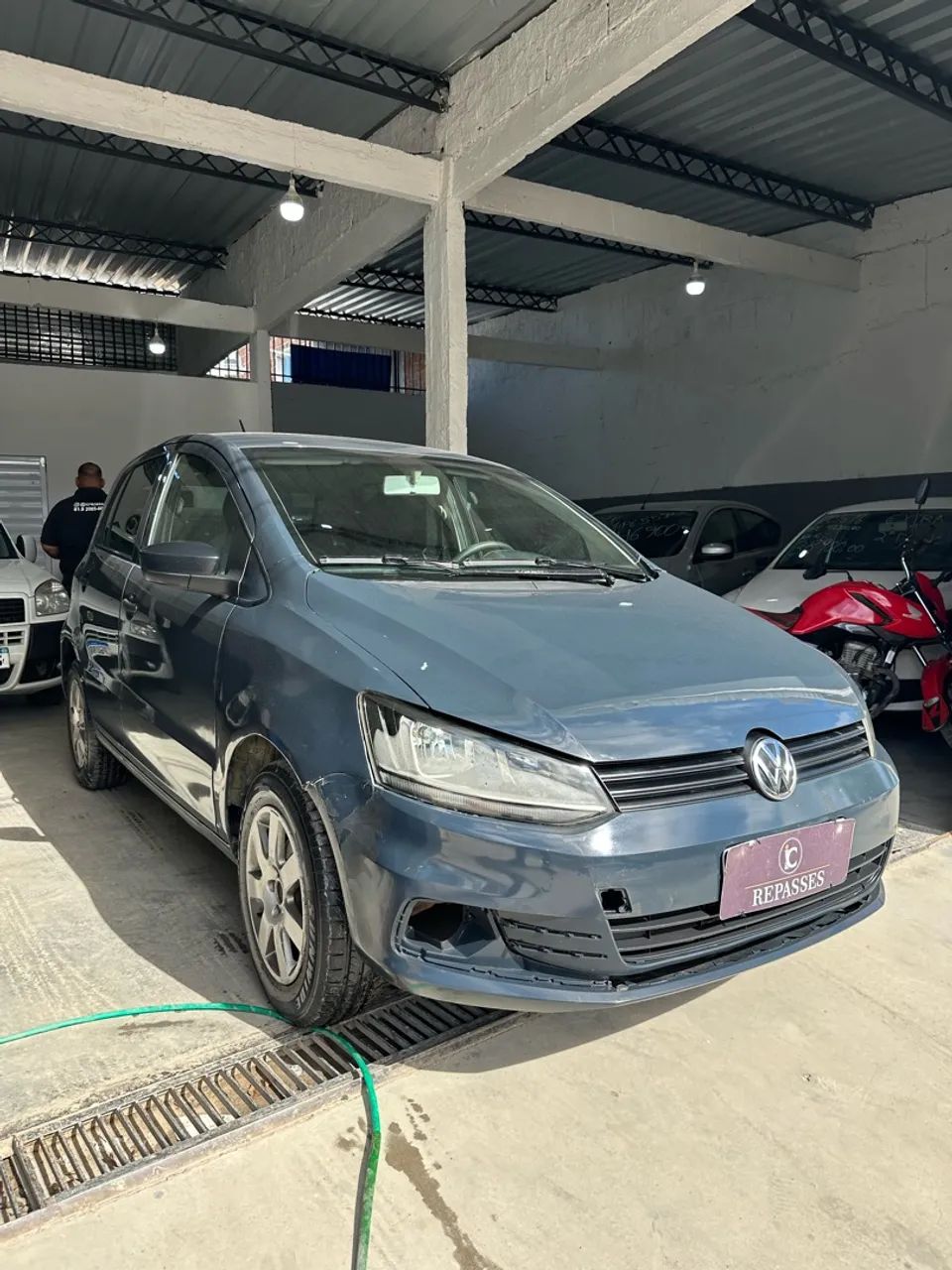 Volkswagen Fox TRENDLINE 1.0 FLEX 12V 5P 2016