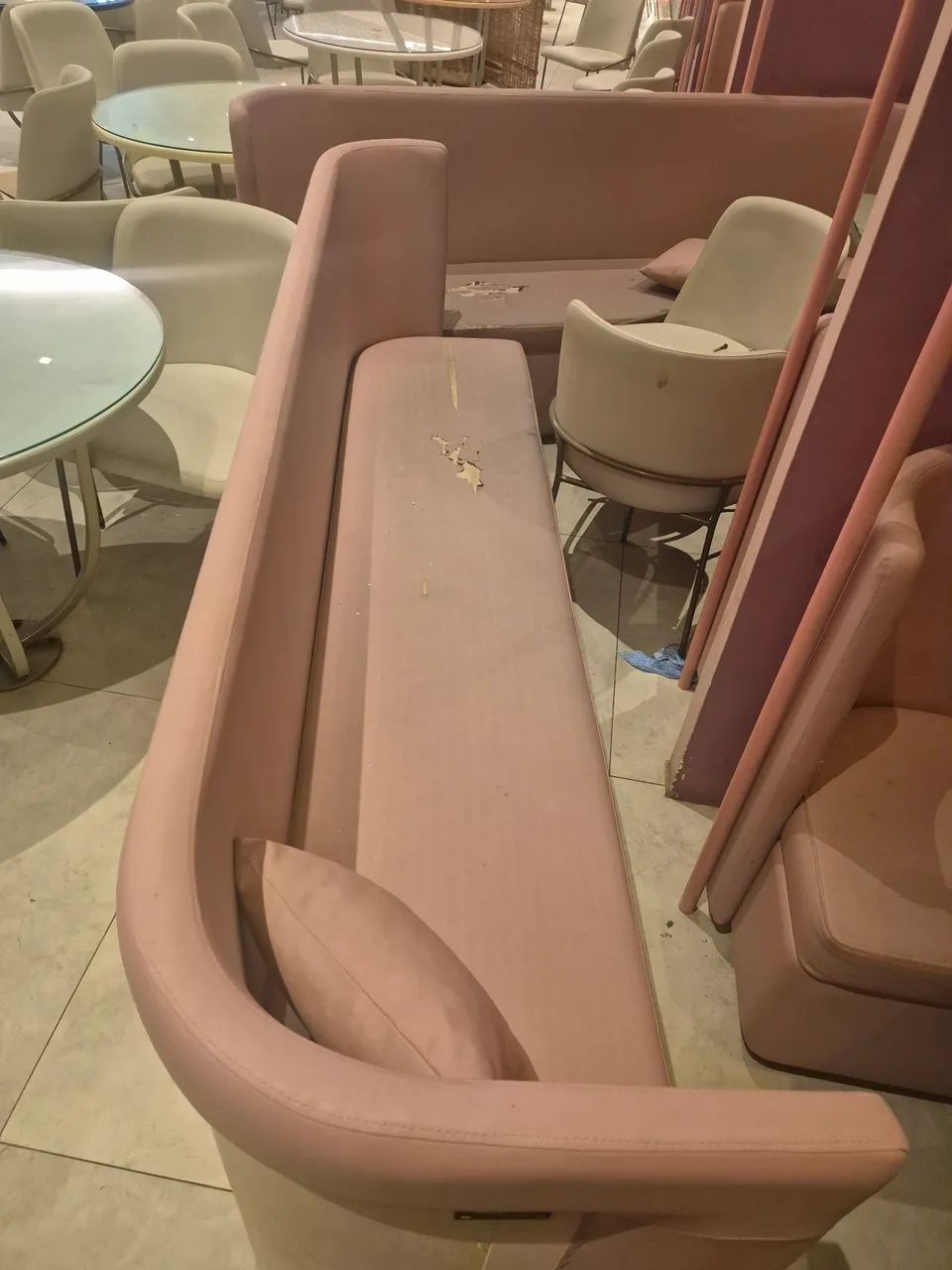 Vende-se mesas e cadeiras para restaurante 