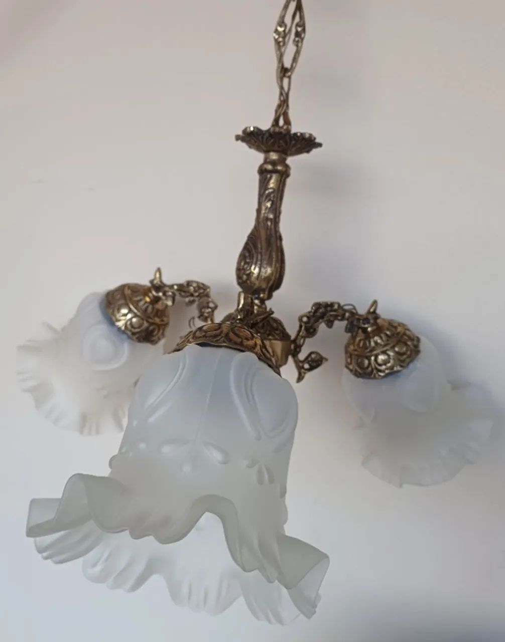 Lustre de Bronze com 3 Arandelas - Foto 2