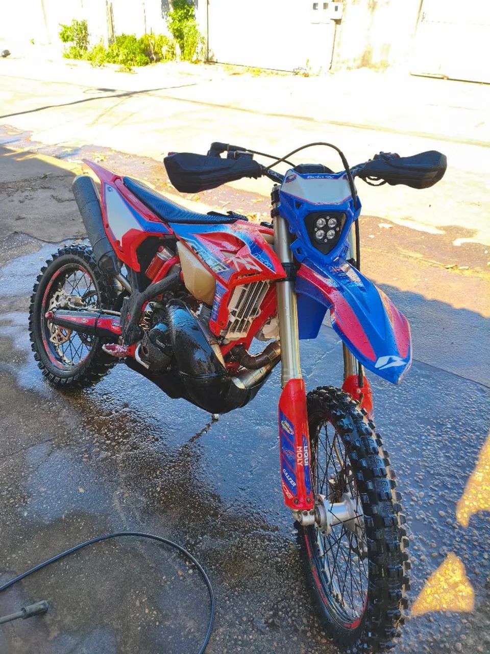 CRF 250 e Beta 300 - Foto 4
