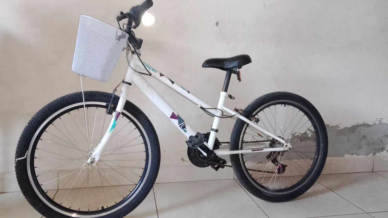Bicicleta Caloi aro 24 