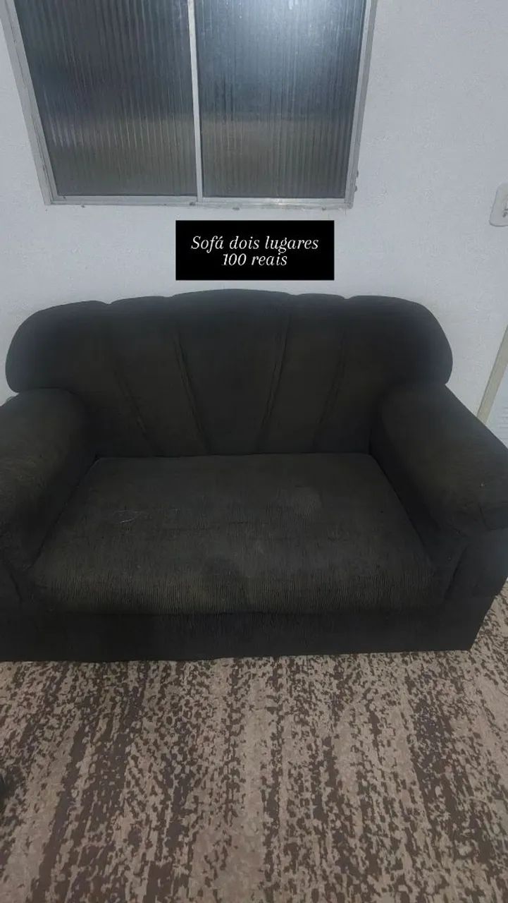 Sofá à venda em Piripiri-PI