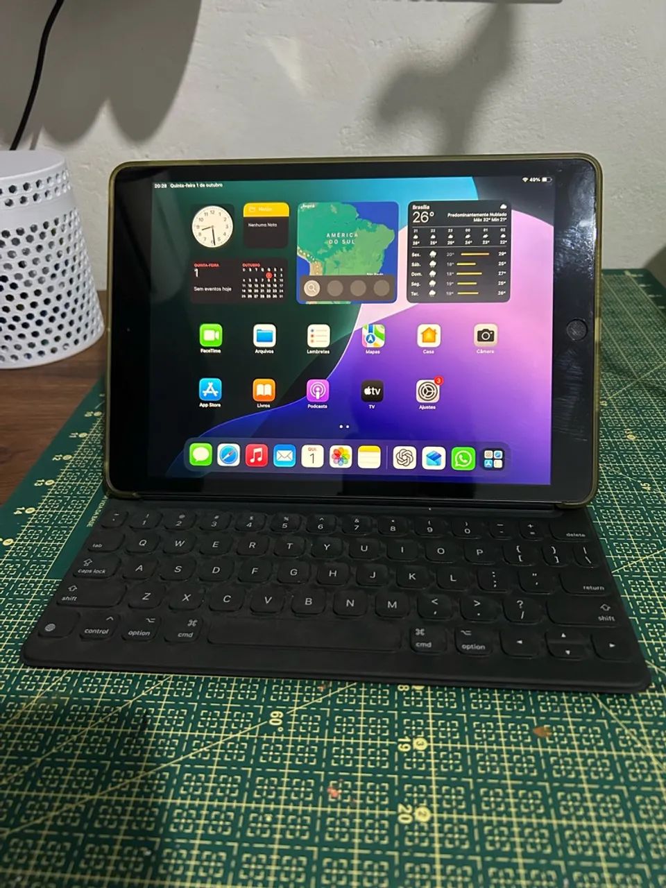 iPad 7ª Geração + Apple Pencil + Smart Keyboard 128gb - Foto 2