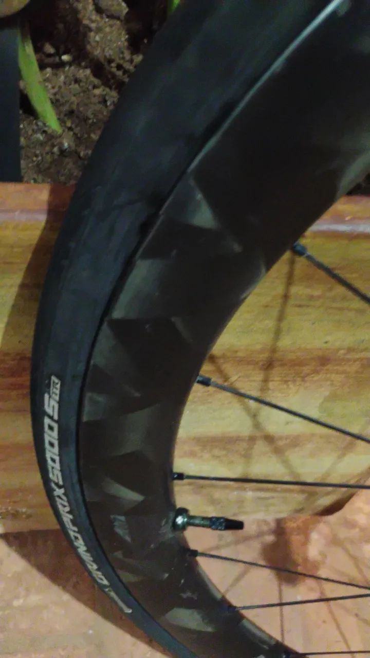 Rodas de Carbono - Sentec 42mm - Foto 4