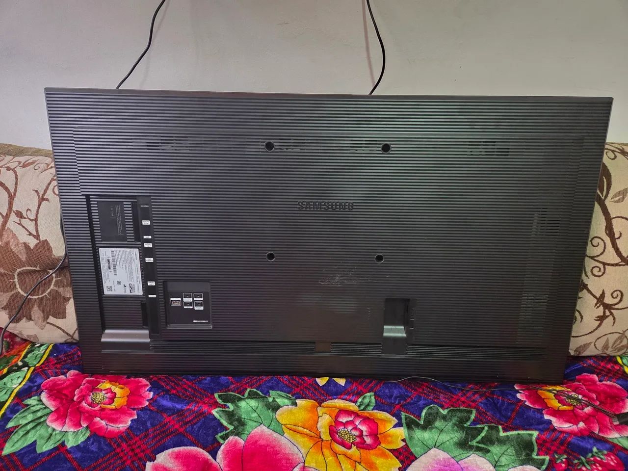 Monitor Samsung Profissional 43 polegadas UHD 4k, Wi-Fi, rj45, 2x hdmi, 2x USB, 1x dvi. - Foto 5