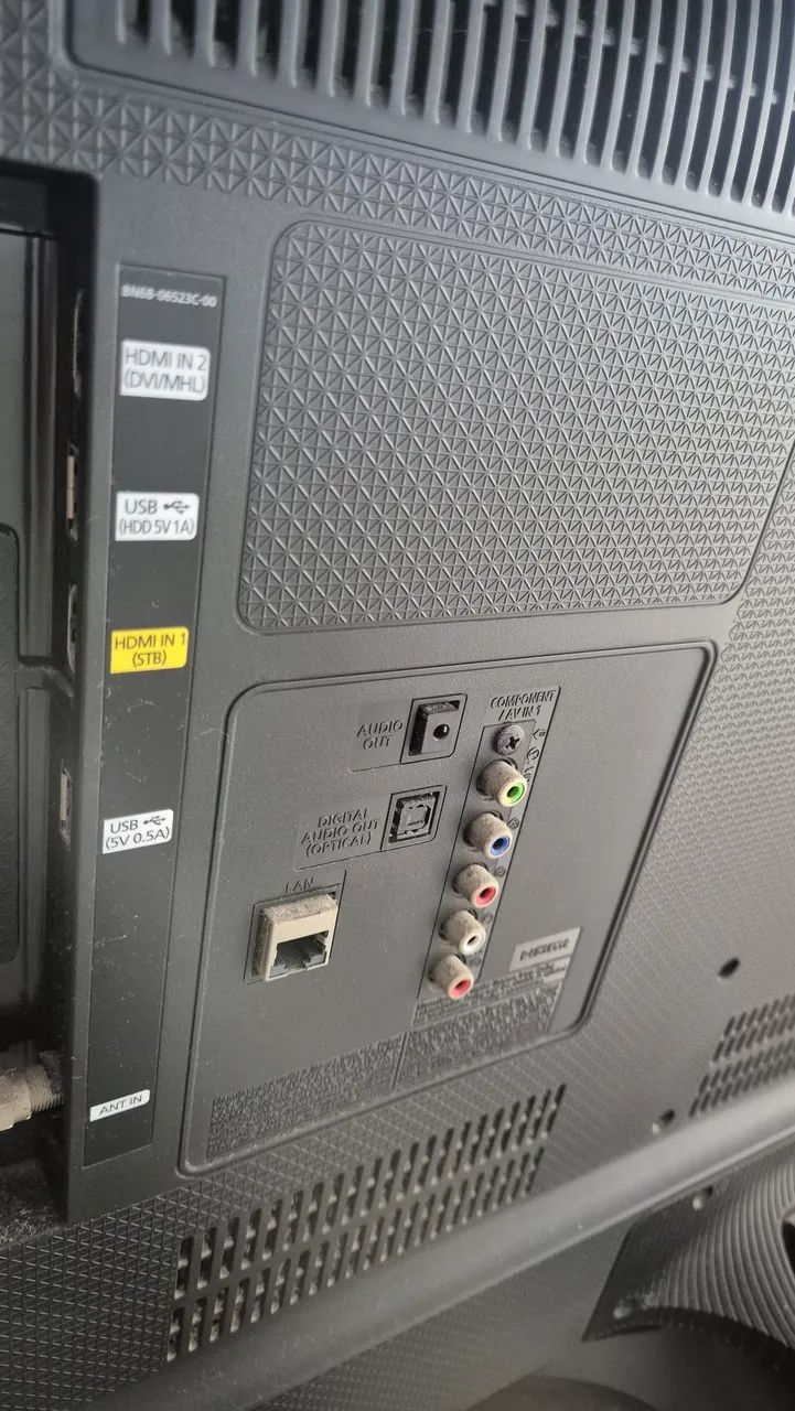 Smart TV Samsung 40 Polegadas Full HD - Perfeita com Controle e Base - Foto 4