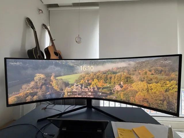 Monitor Samsung Odyssey G9 OLED 49 240hz