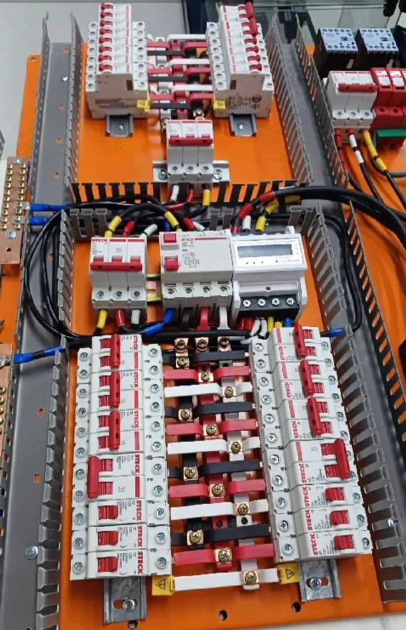 Serviços de Eletricista Profissional  - Foto 2