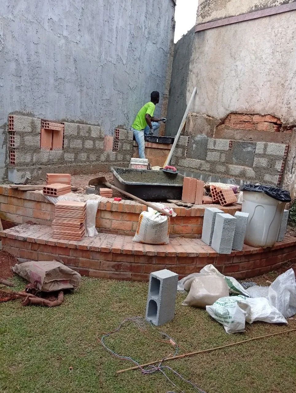- Reforma Sem Dor de Cabeça: Cuidamos de Tudo para Você! - Foto 3
