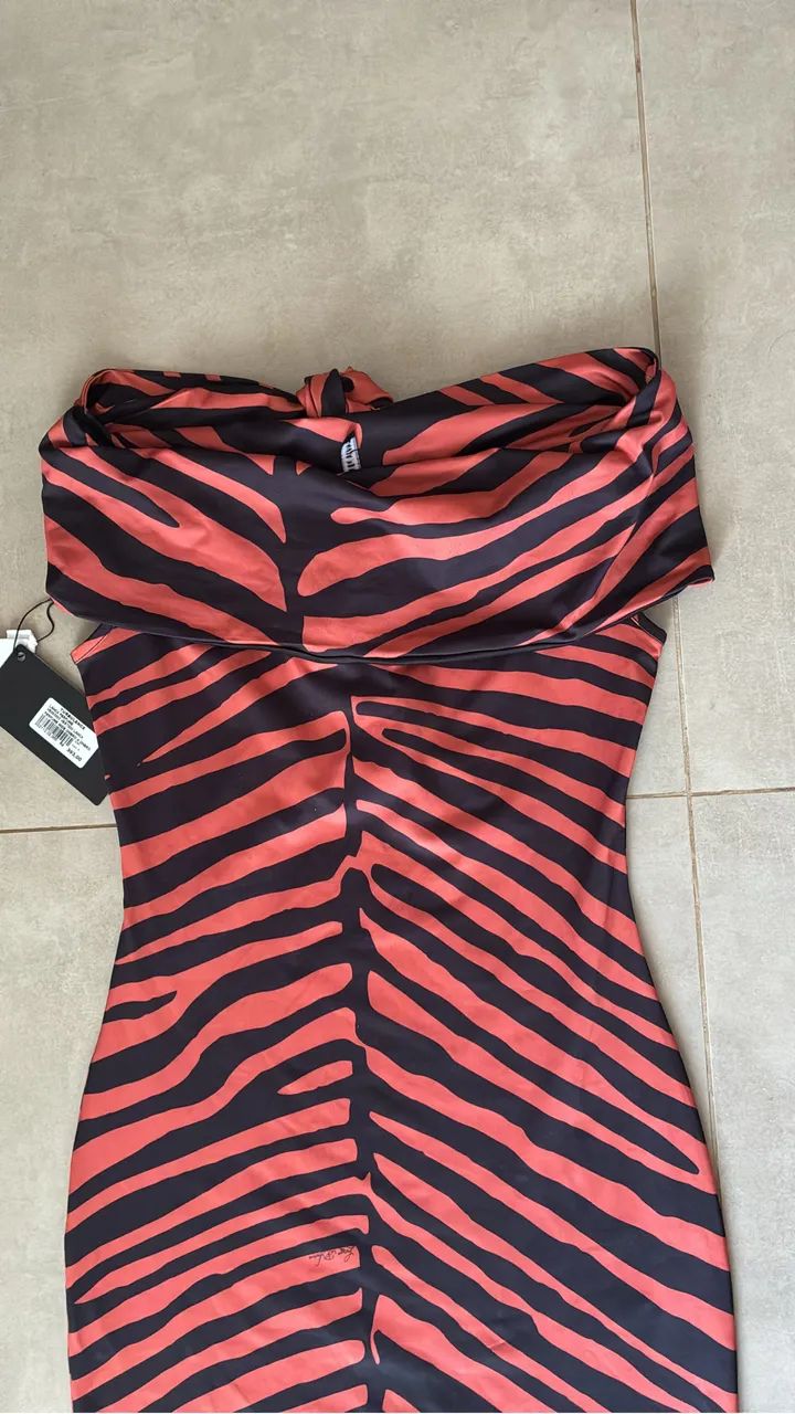 Vestido lança perfume  - Foto 2