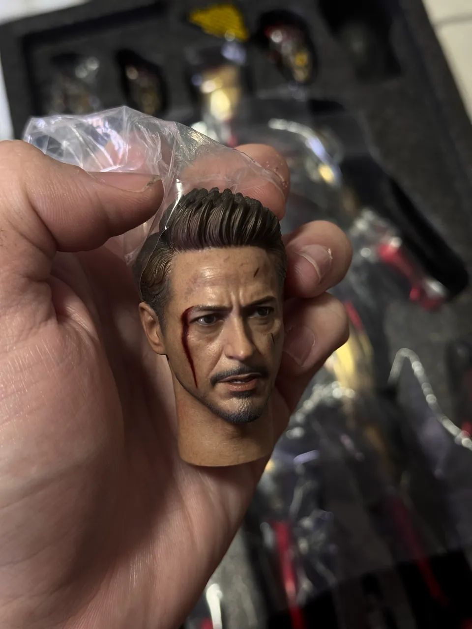 Ironman end game battle damaged Hot toys  - Foto 5