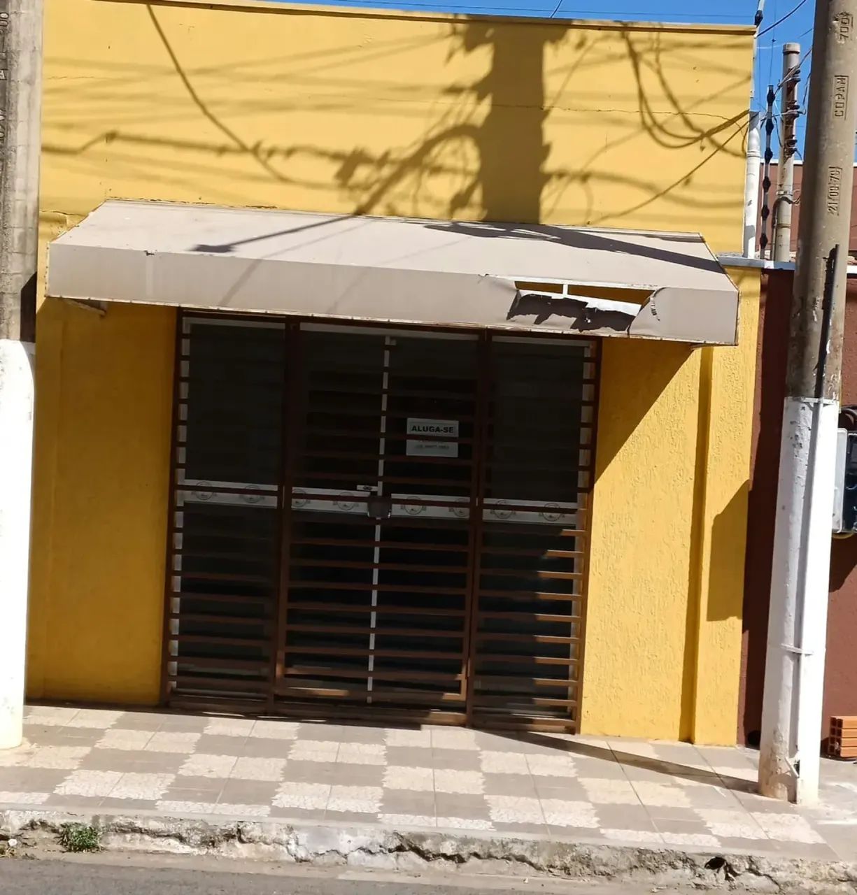 SALA / SALÃO COMERCIAL / ESCRITÓRIO / CONSULTÓRIO / LOJA E COMÉRCIO EM GERAL, PROX PRONTO 