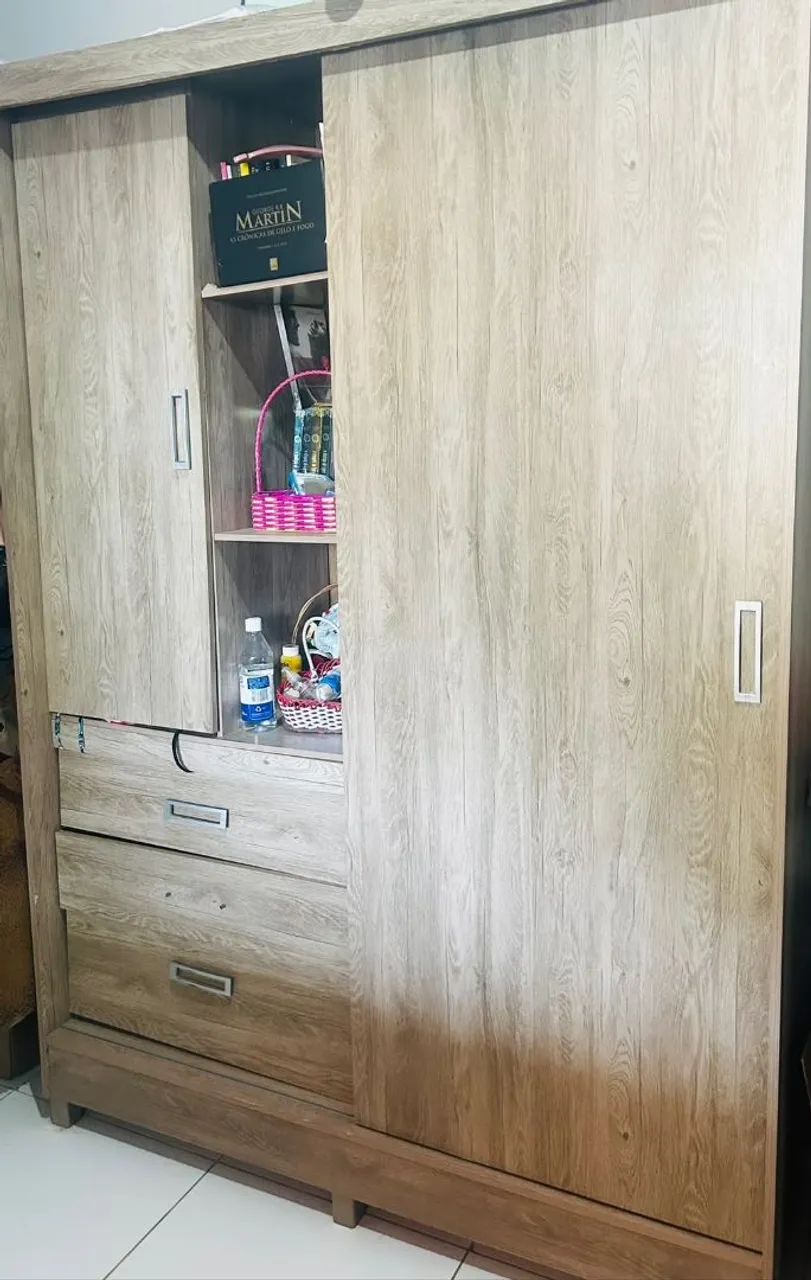 Guarda roupa 