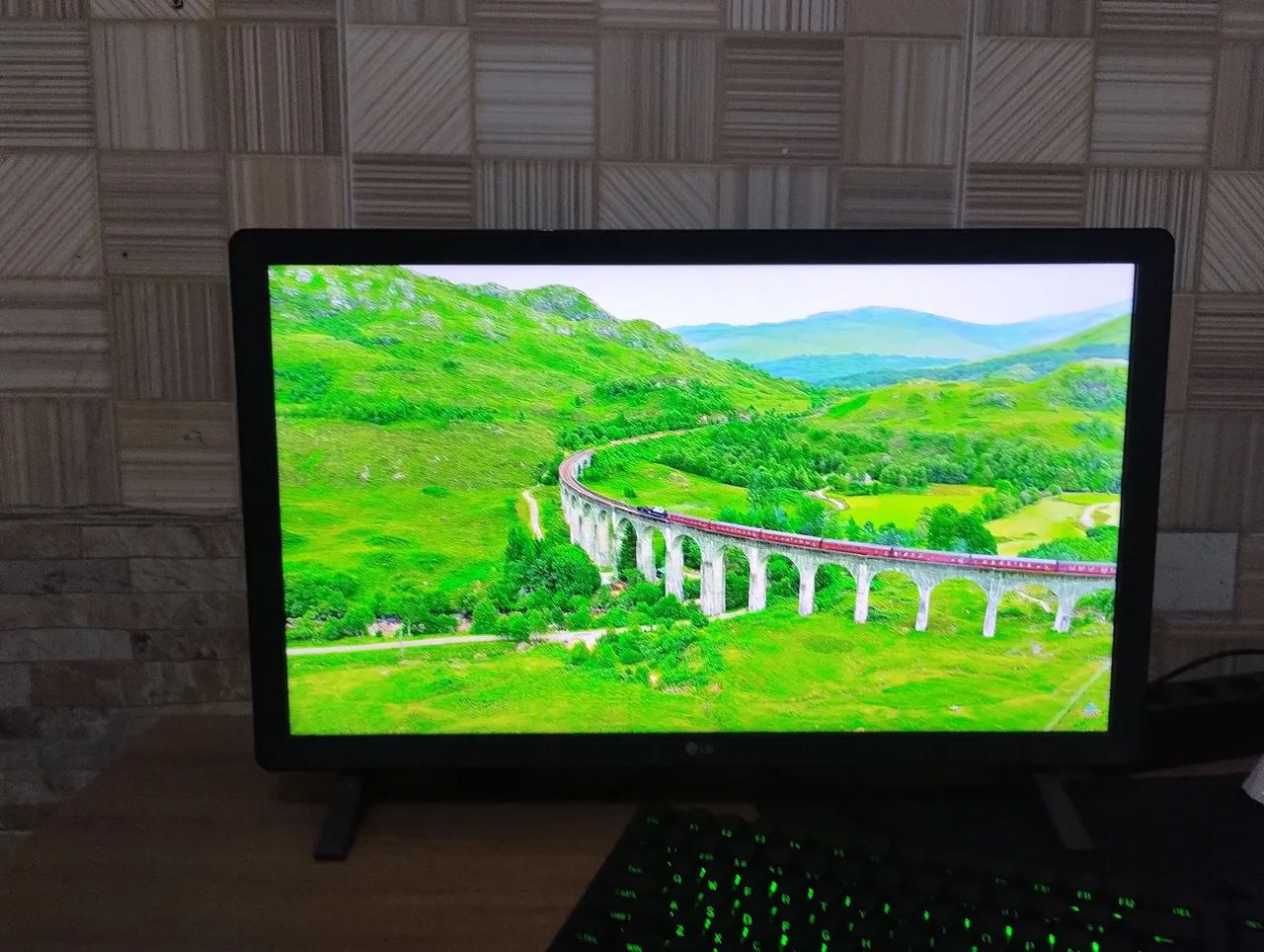 SmartTv LG 24"