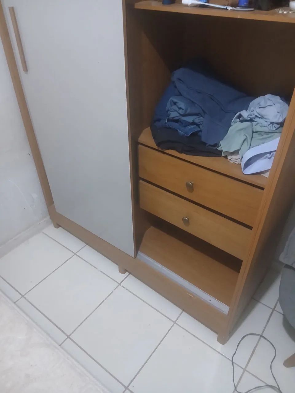 Guarda roupas - Foto 2
