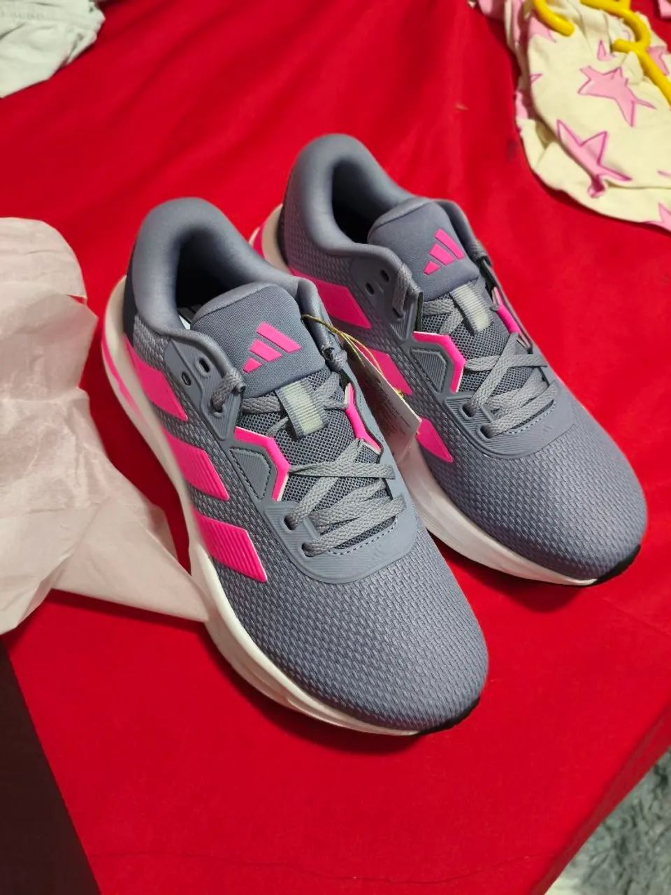Tênis Adidas 