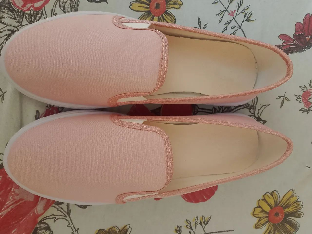 SAPATO Nº 38