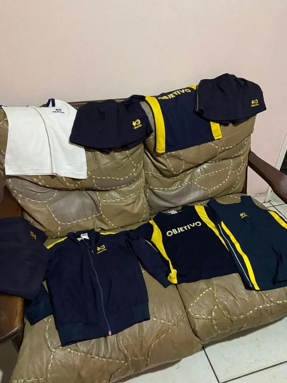Roupas do Colégio Objetivo  - Foto 4