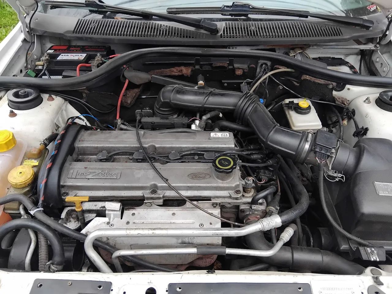 Ford Escort GL 1.8i 16V 3P 1997