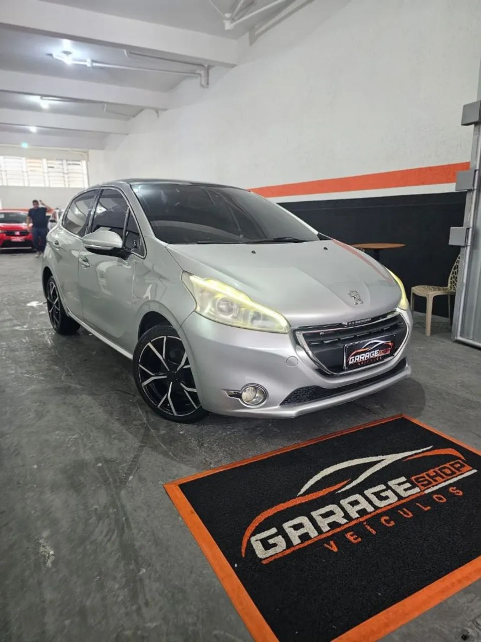Peugeot 208 2014