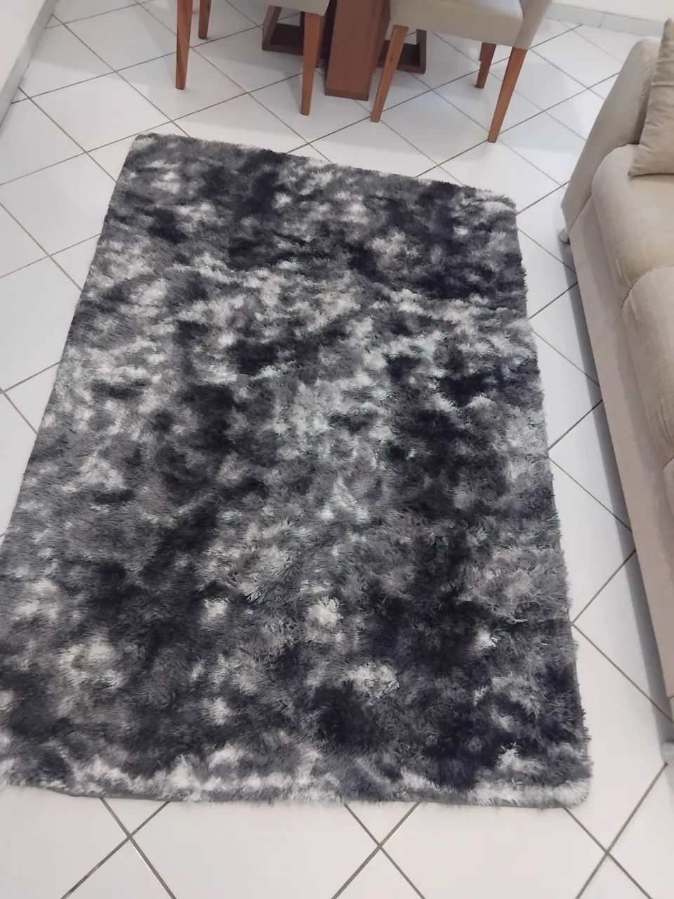 Tapete cinza peludo  - Foto 2