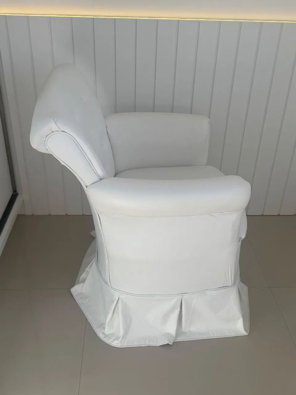 Poltrona de amamentação balanço + 2 Puffs  - Foto 4