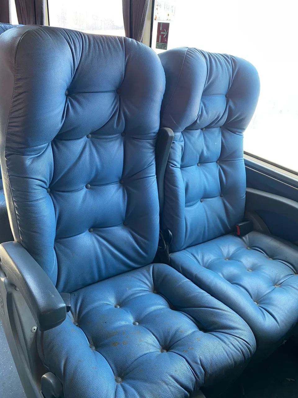 Bancos e Bancadas para Ônibus 60 und 