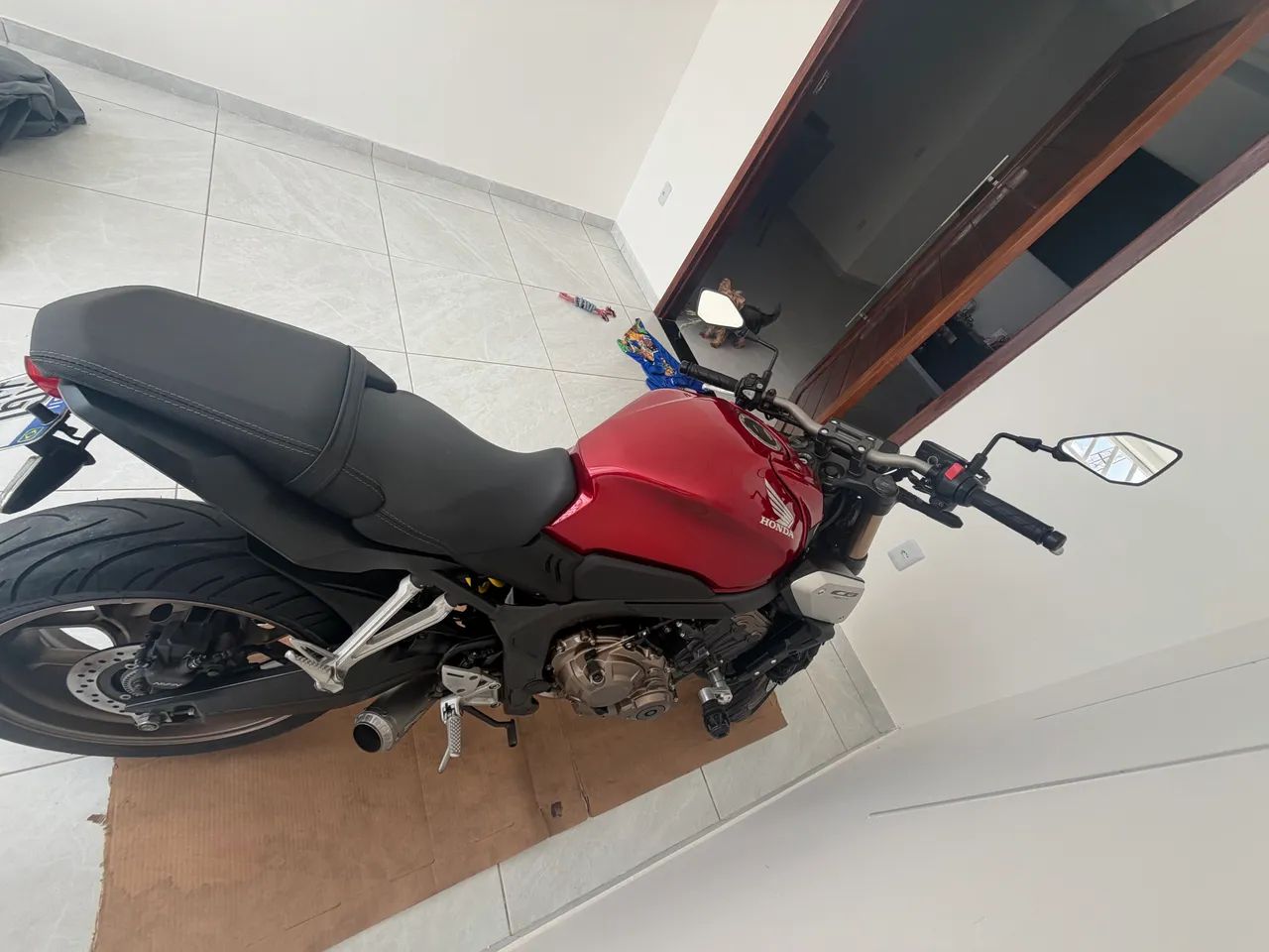 CB 650R - Foto 4