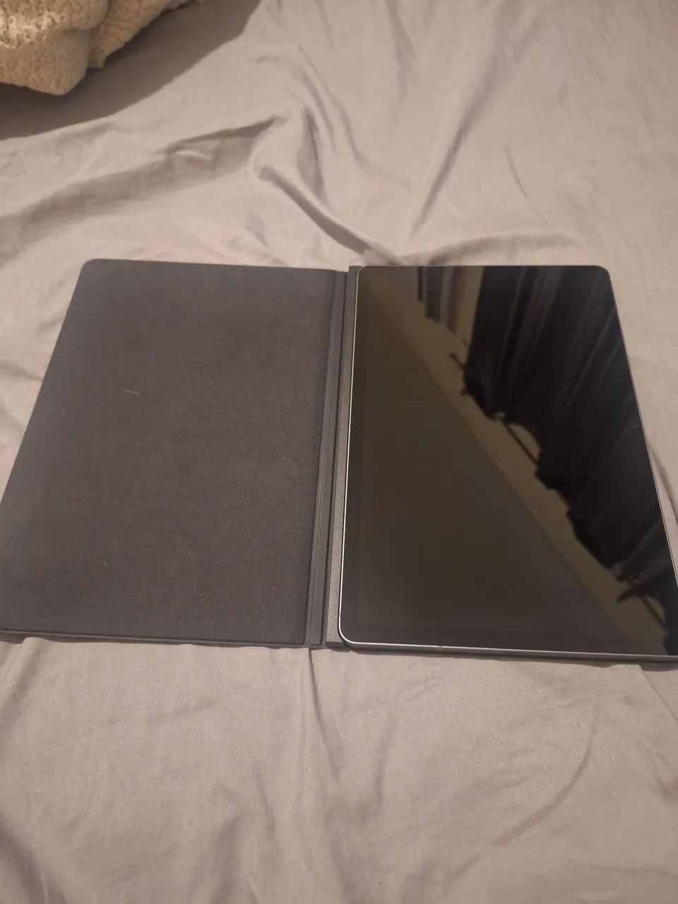 Samsung Galaxy Tab S10 Lite + Caneta + Teclado e Mouse Bluetooth - Novo