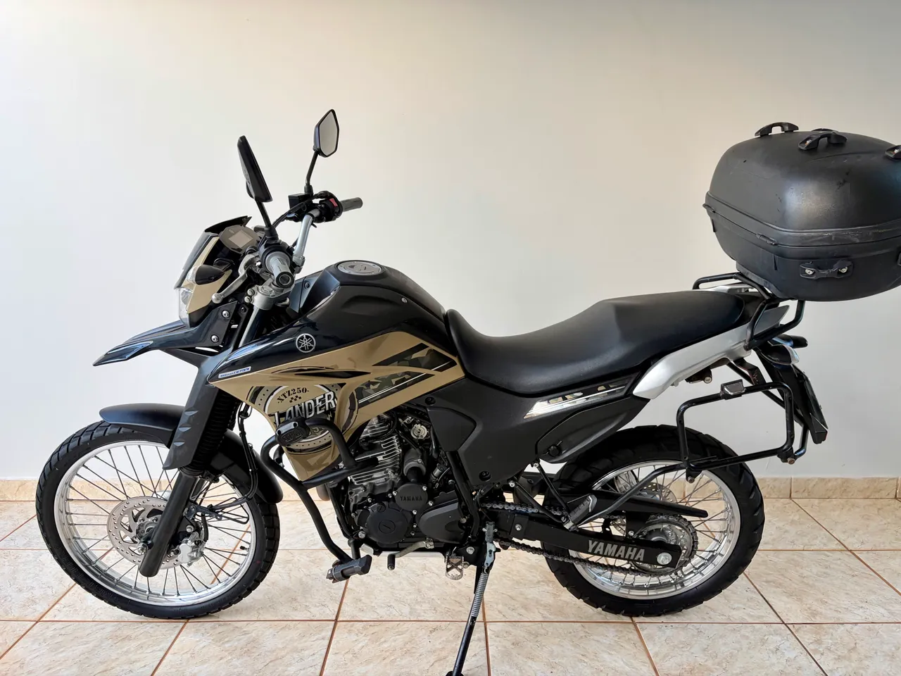 Kawasaki Zx-9r 900cc 2000 - 1505316058 | OLX