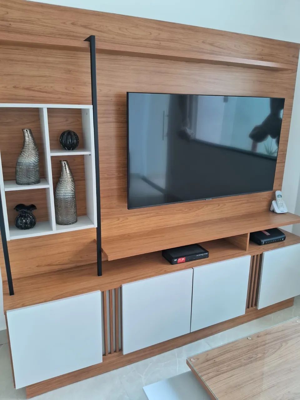 Painel com rack e mesa de centro  - Foto 2