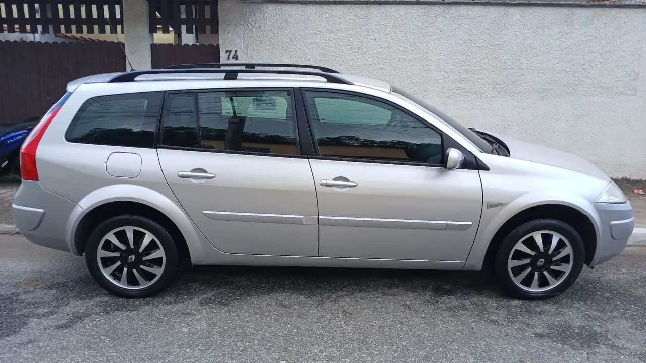 Renault Megane GRAND TOUR DYNAM. HI-FLEX 1.6 16V 2012