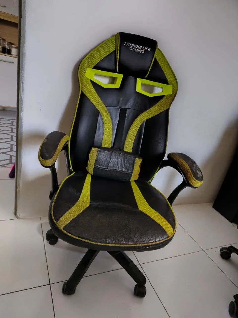 Cadeira gamer usada (negociável) - Foto 3