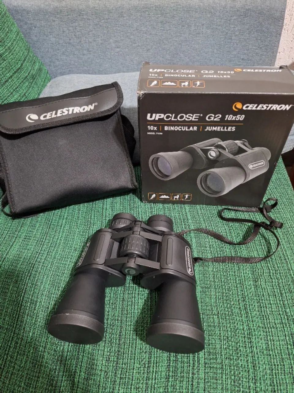 Binóculo Celestron UpClose G2