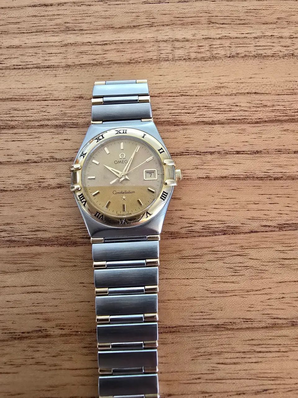 Omega Constellation feminino