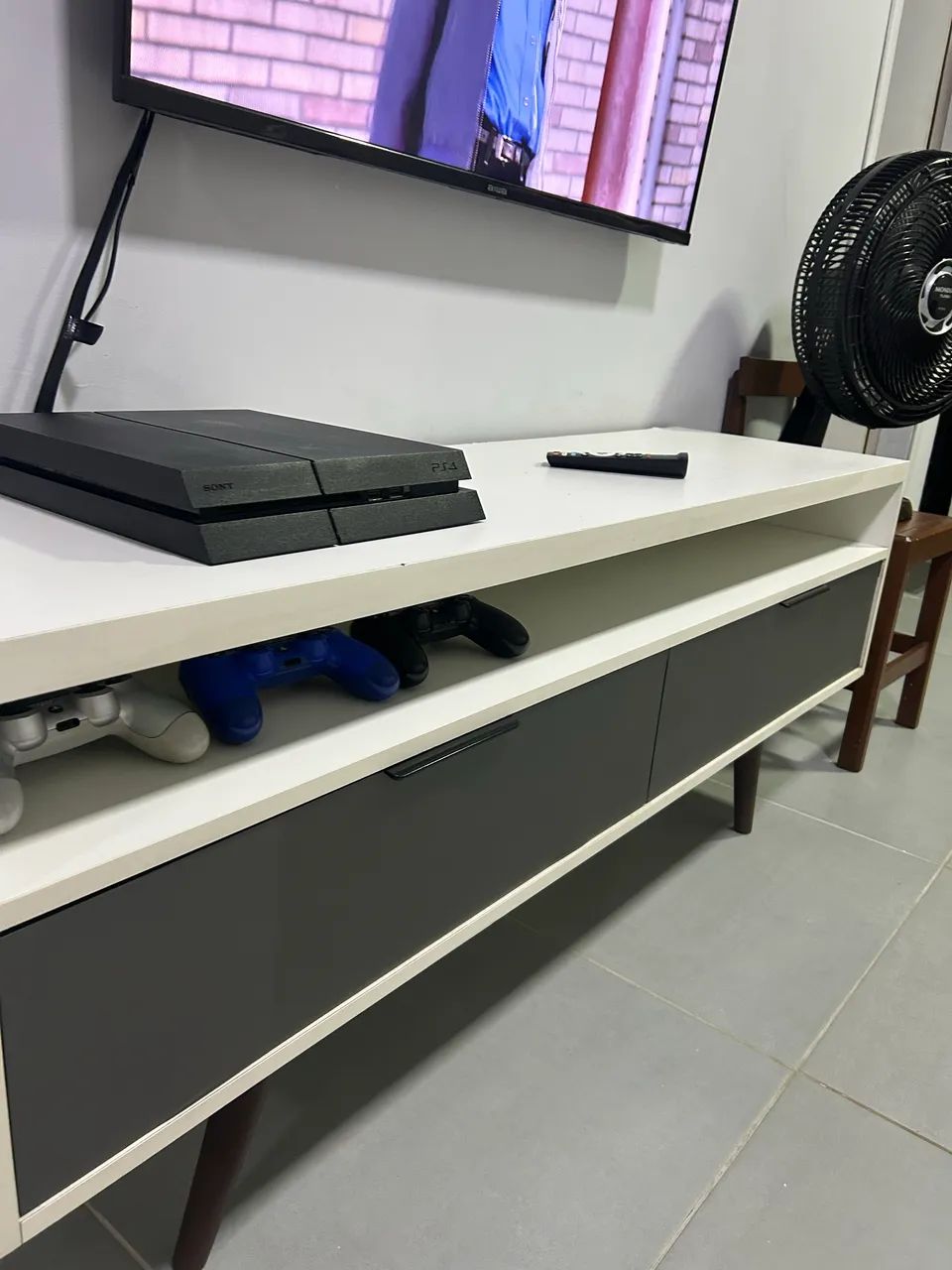 Móvel Rack madeira para sala  - Foto 4