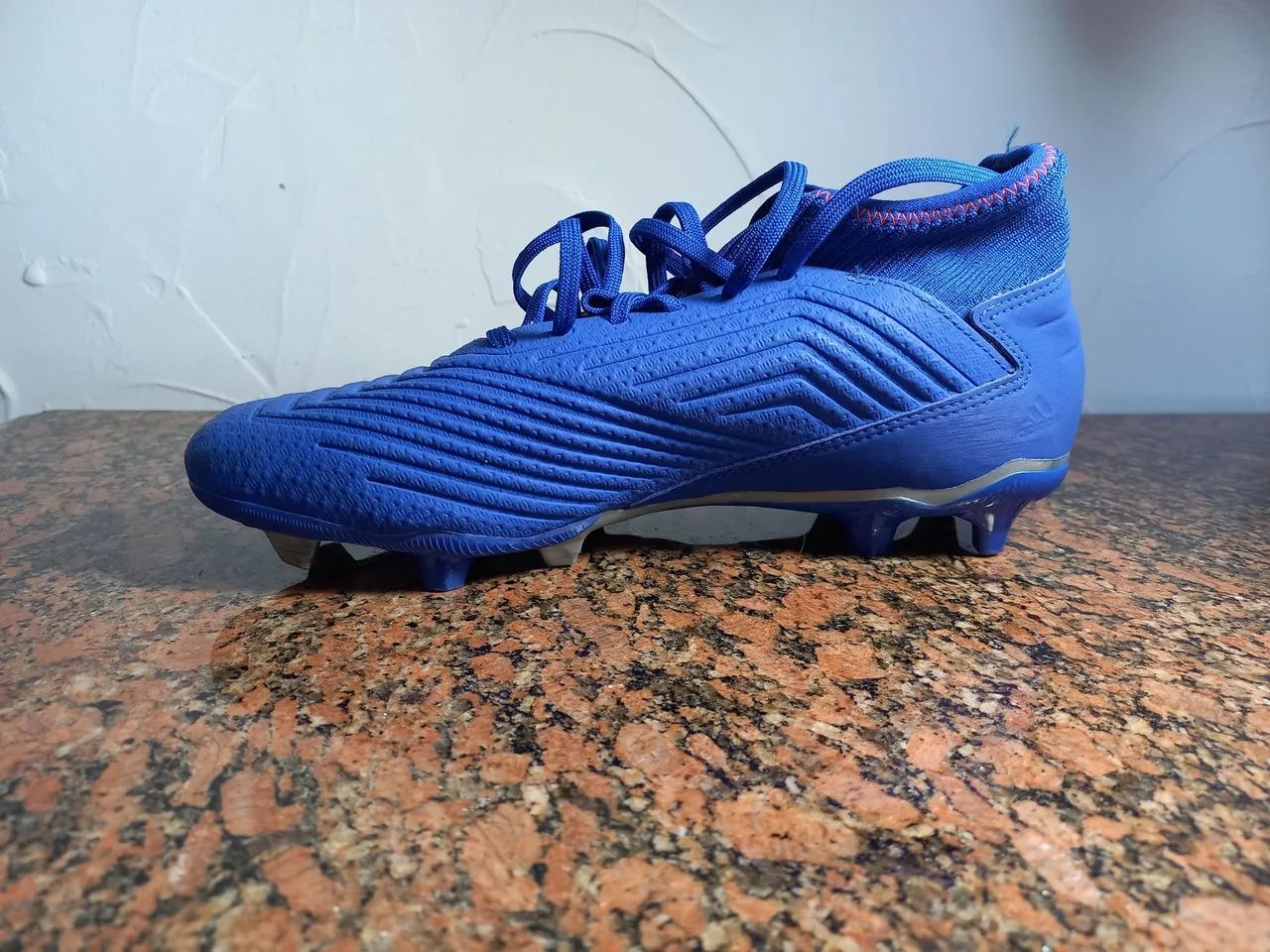 Chuteira Adidas Predator  - Foto 5