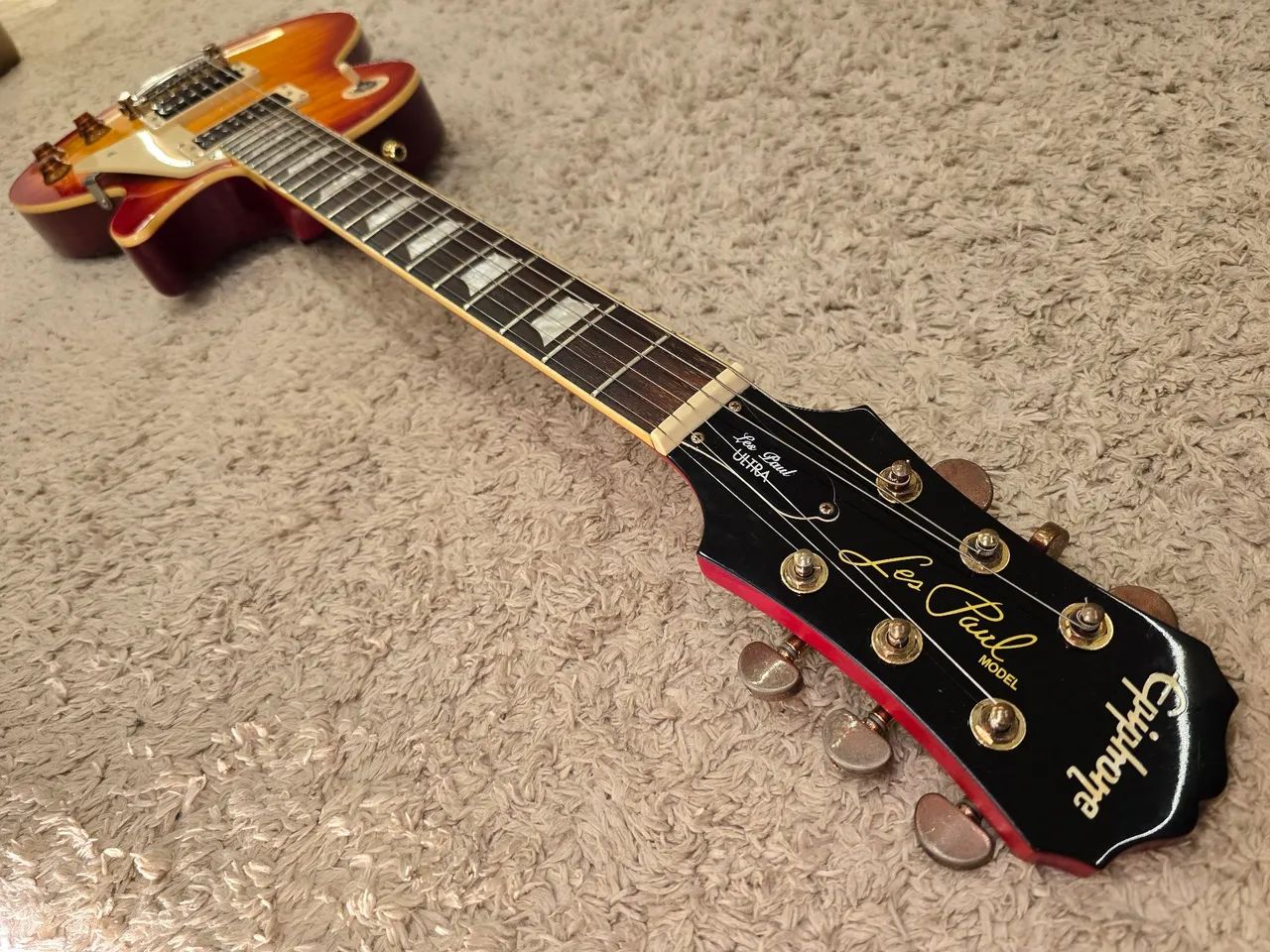epiphone ultra