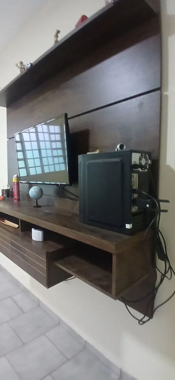 Rack de parede para TV  - Foto 2