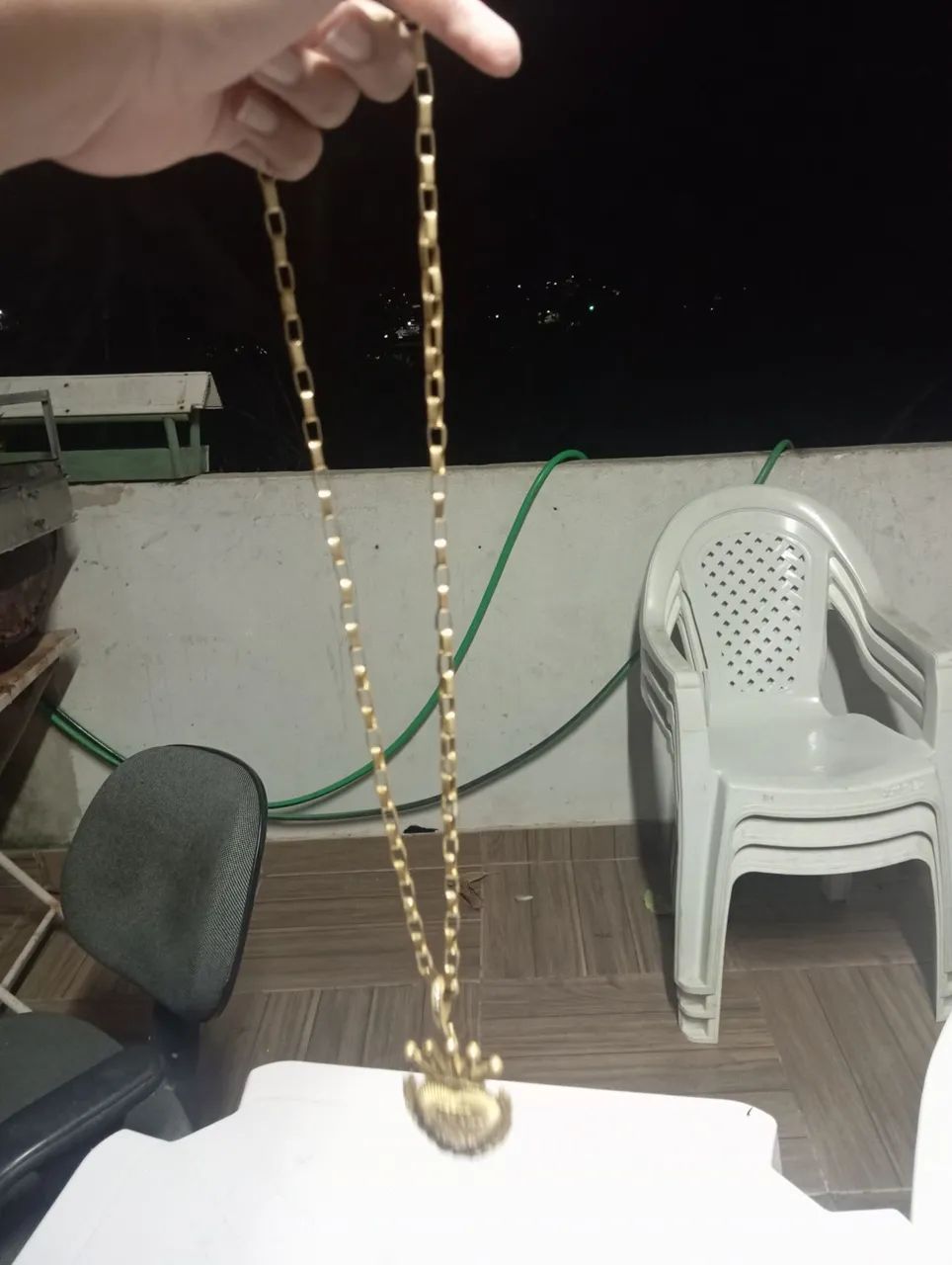 Cordão moeda antiga 