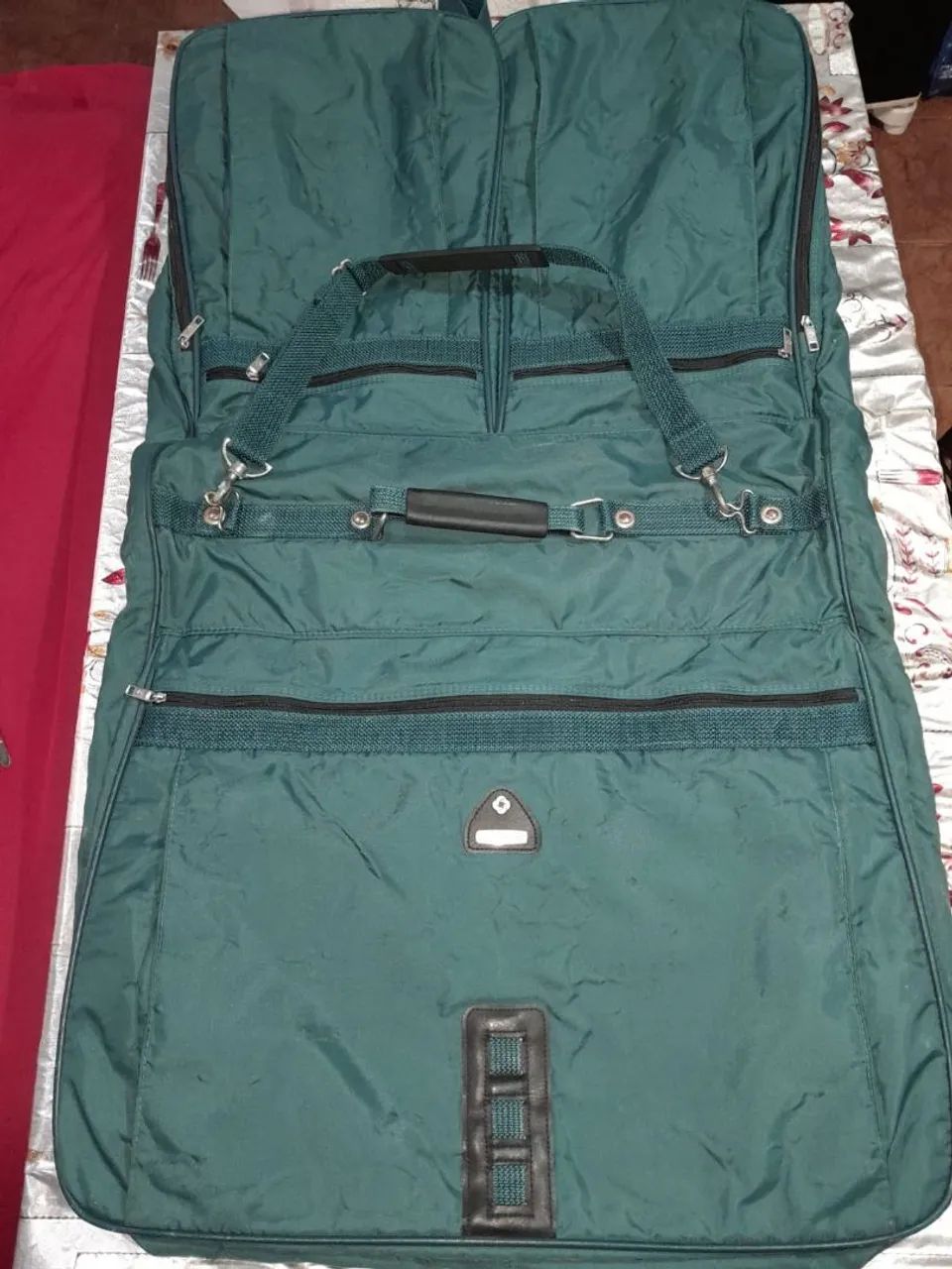 2 Bolsas de viagem grandes só R$120  - Foto 4