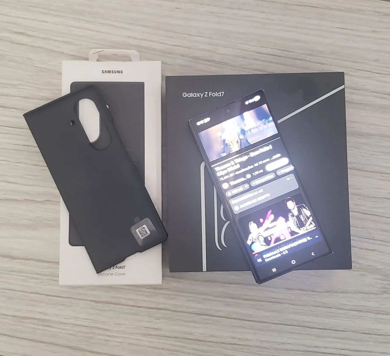 Samsung Zfold 7 512gb - Foto 3