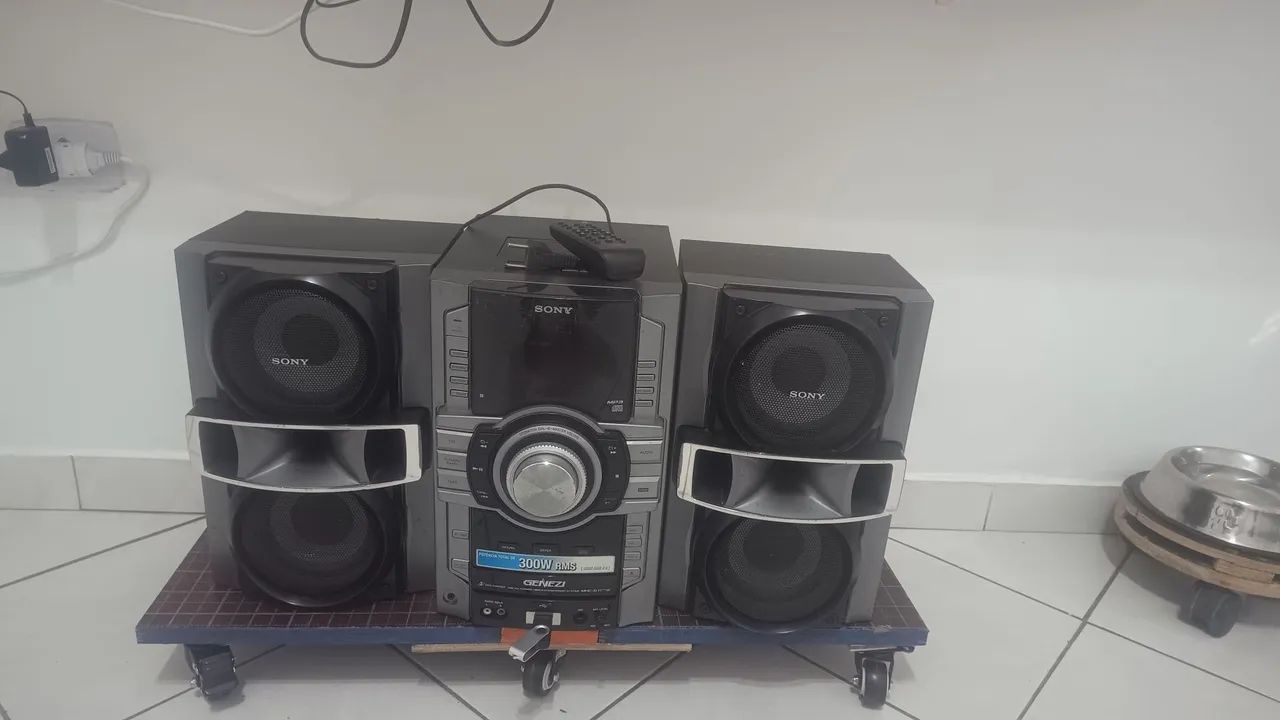 Vendo Caixas de som Sony