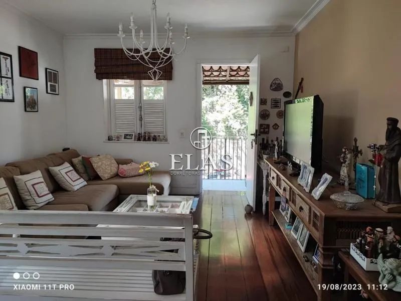 Casa- Petrópolis, Siméria