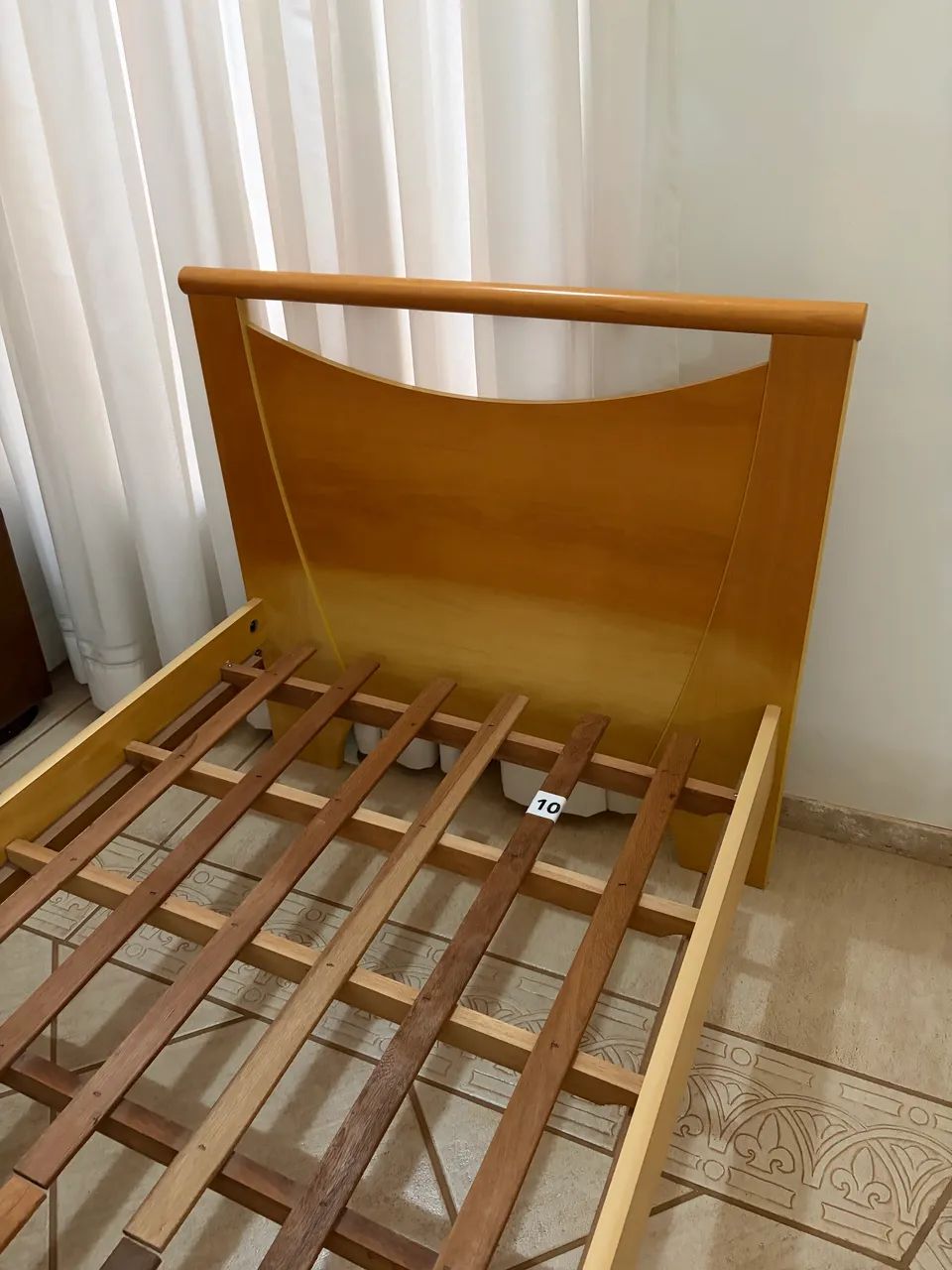 Cama de solteiro (madeira maciça) - Foto 3