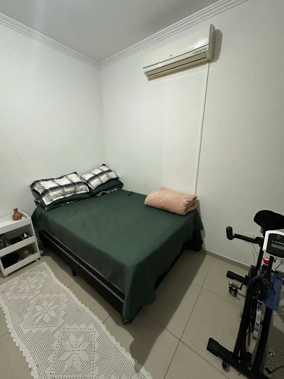 Alugo quarto para solteiro  - Foto 3