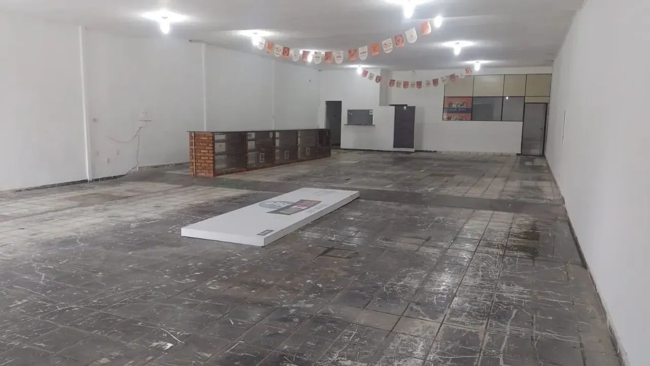 BJK ALUGA IMOVEL COMERCIAL EM FRENTE DA PRACA 8 DE ABRIL - CUIABA - MT - Foto 4