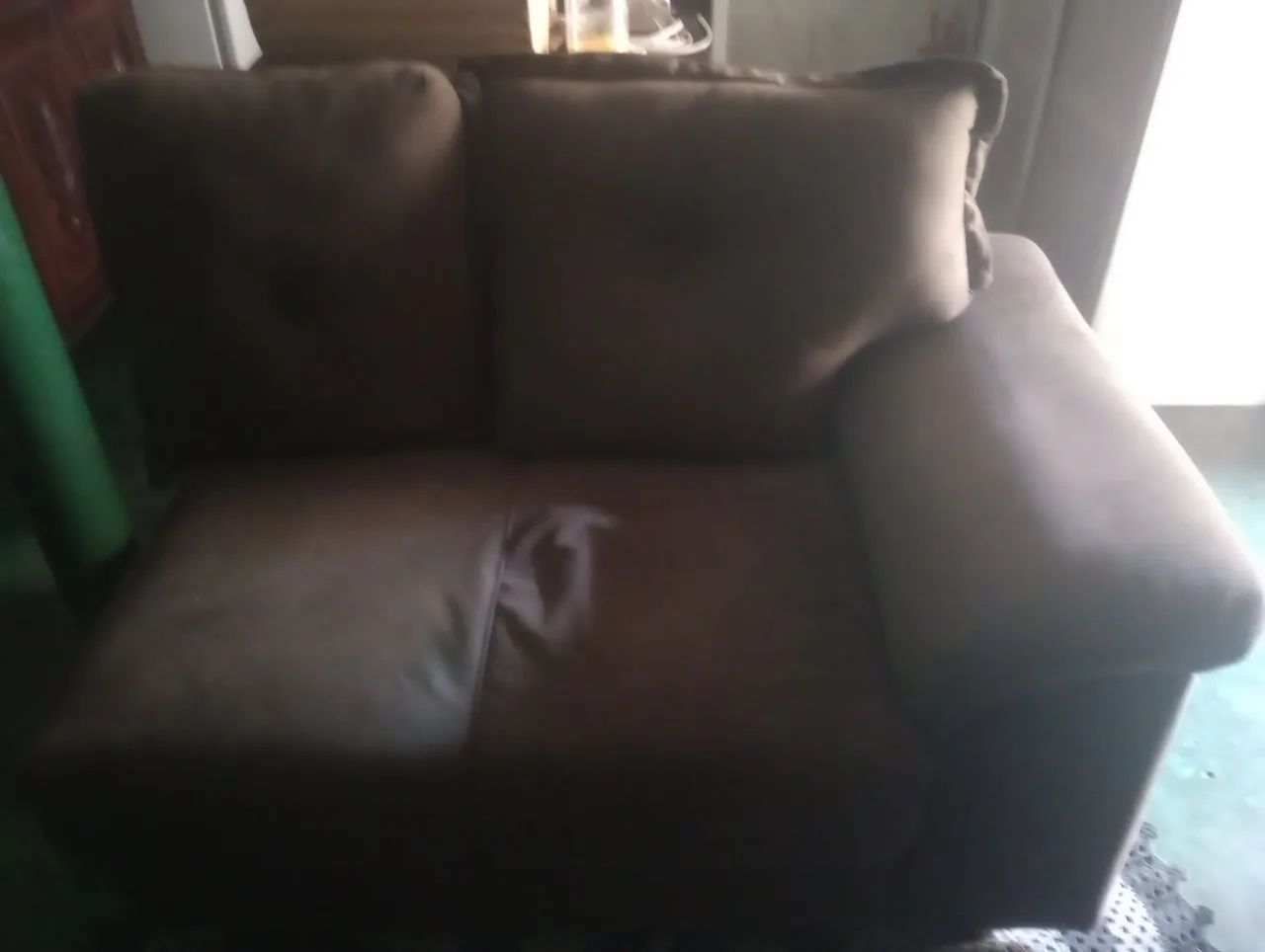 Vende-se sofá 3 e 2 lugares 